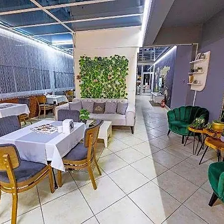 Selin Hotel 3*